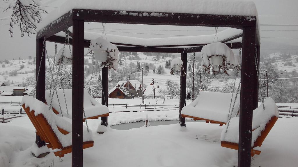Cottage Ozerniy Lazeșciîna Exterior foto